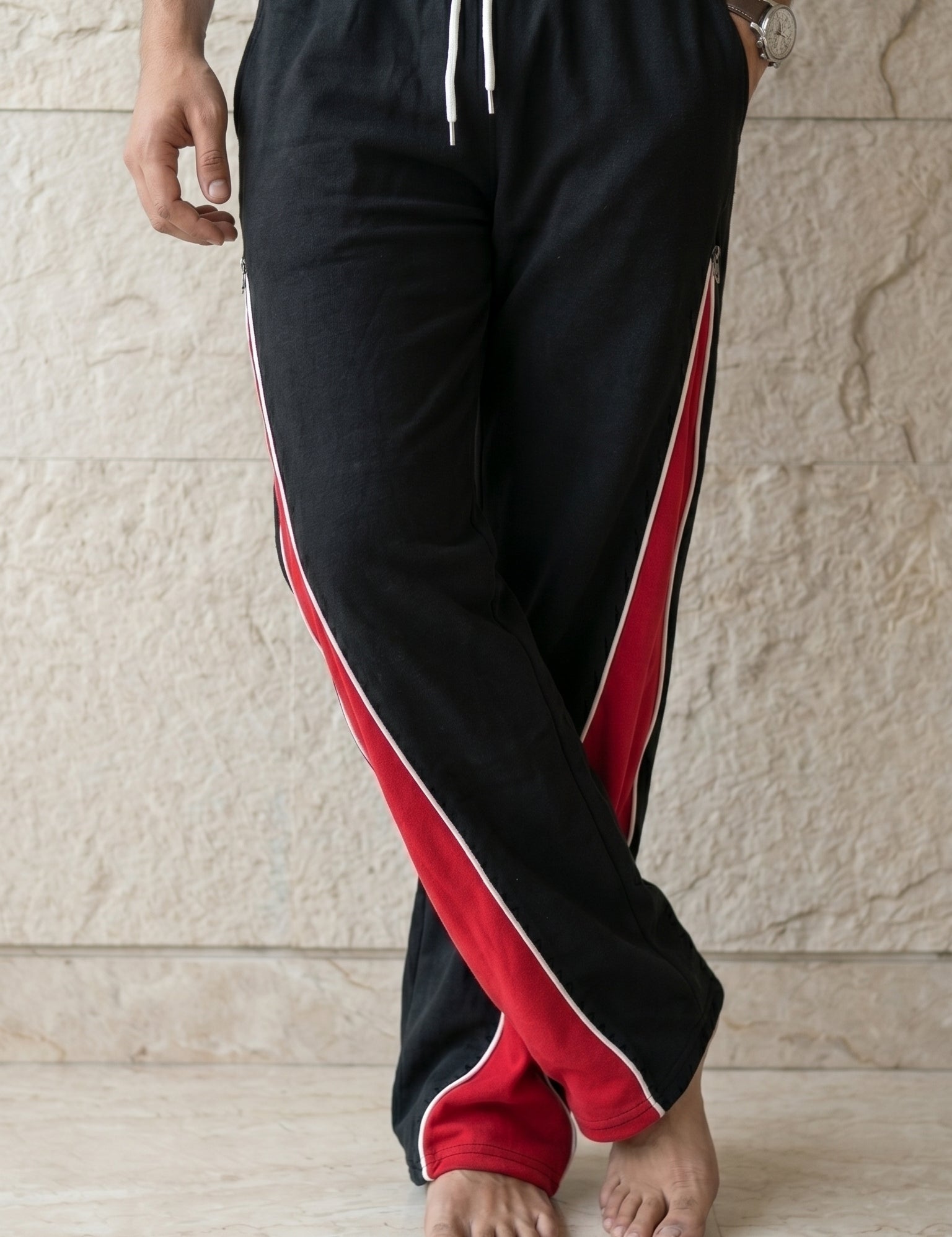 Cross-Leg_Stand_Standing_202604171713.jpg