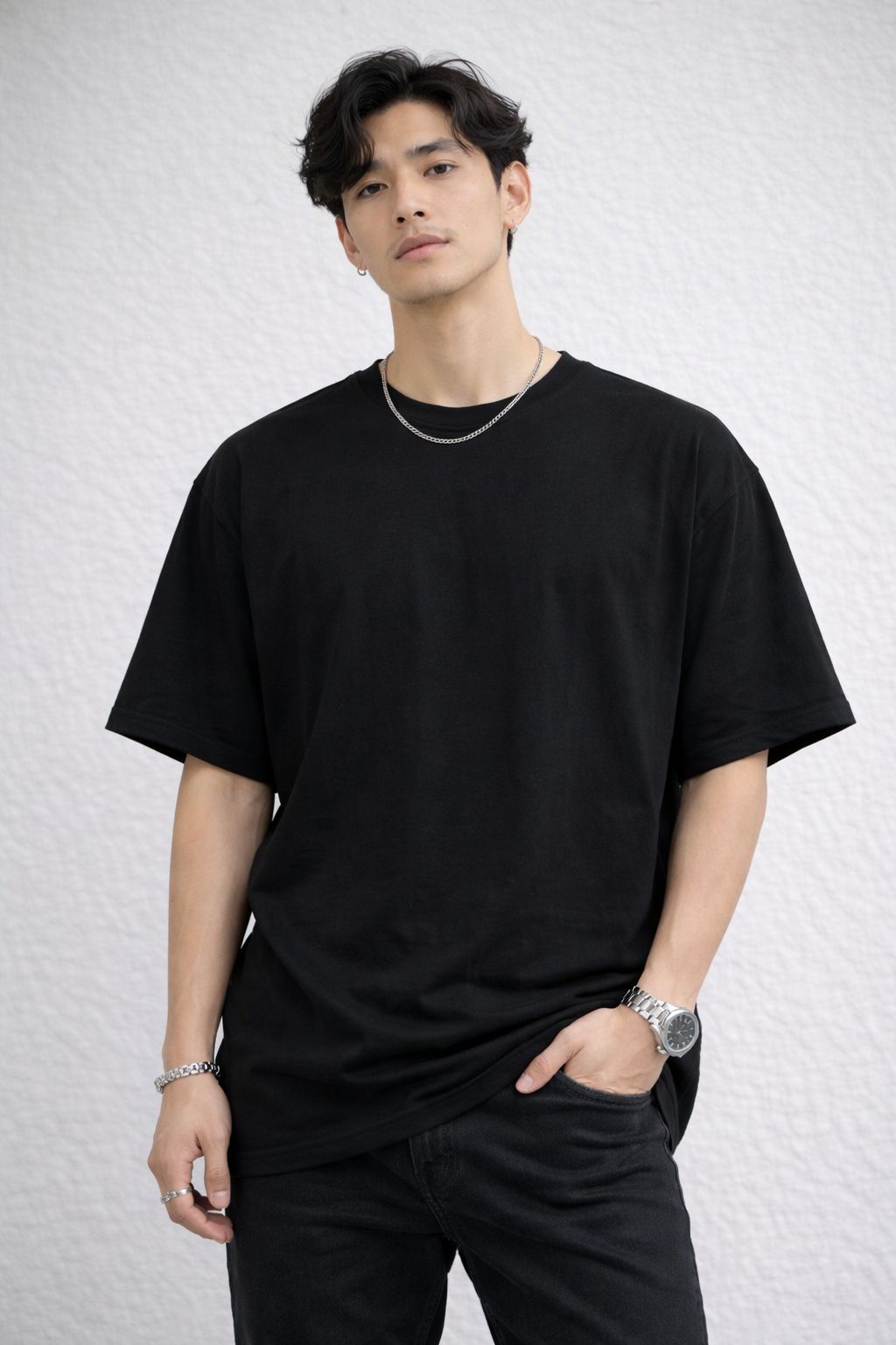 Essential Oversized Black Tee