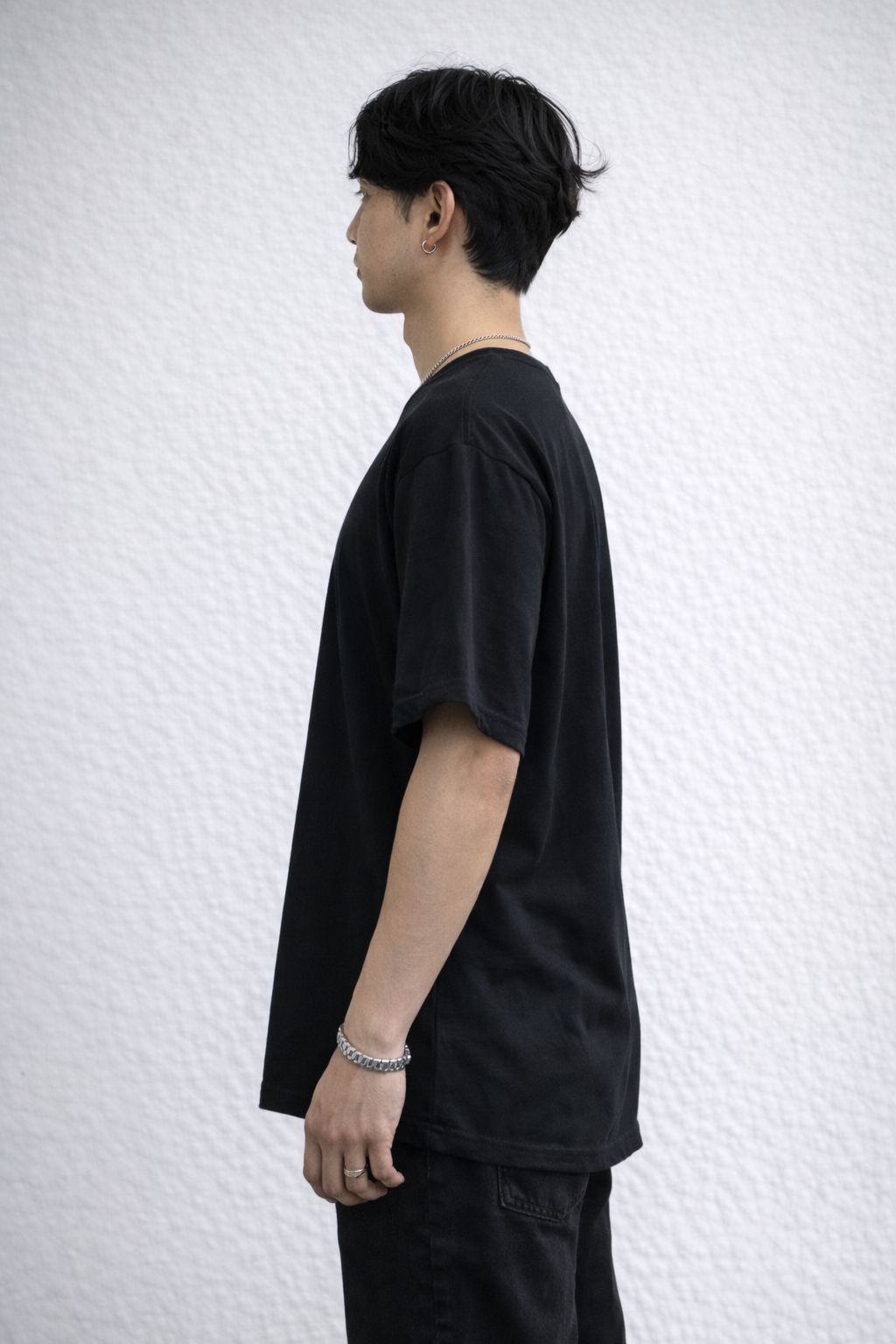 Essential Oversized Black Tee