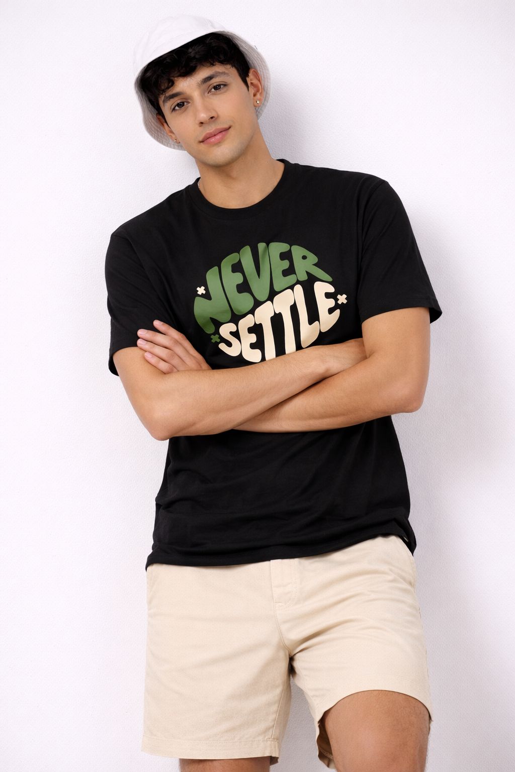 Never Settle – Statement Tee