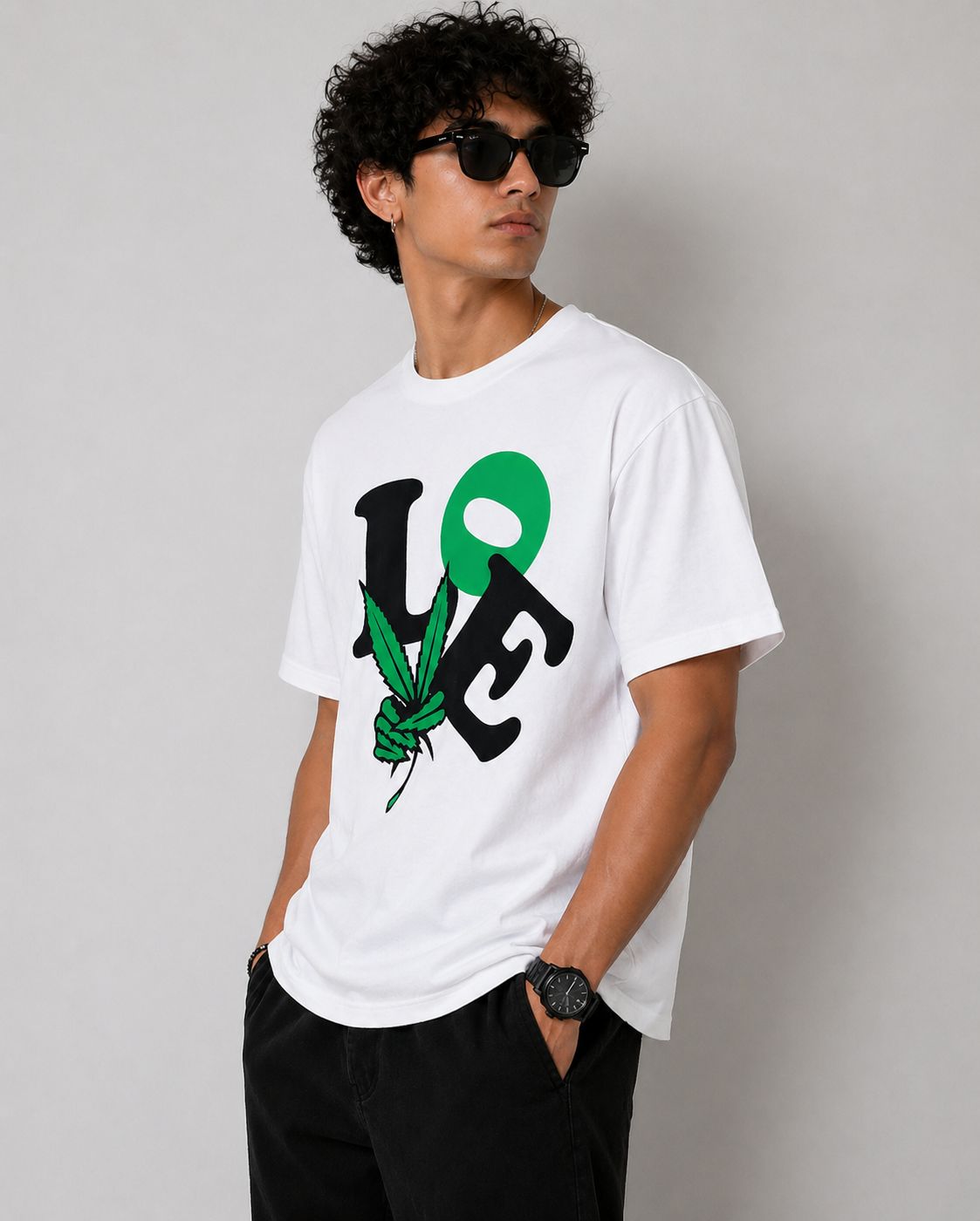 Love Graphic T-Shirt – Regular Fit | White