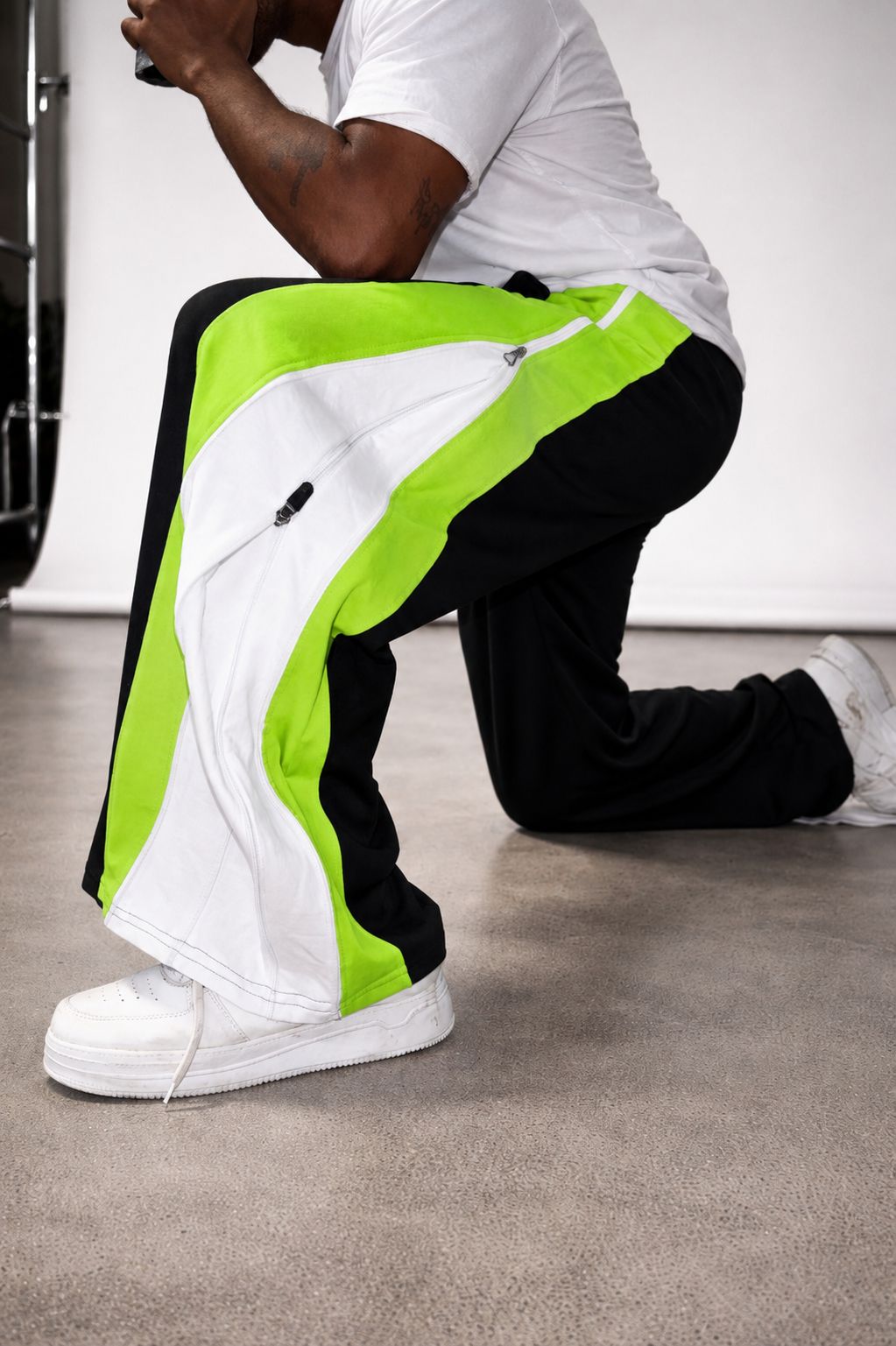 MOSAJC Voltage Double-Zip French Terry Trackpants ( Neon)