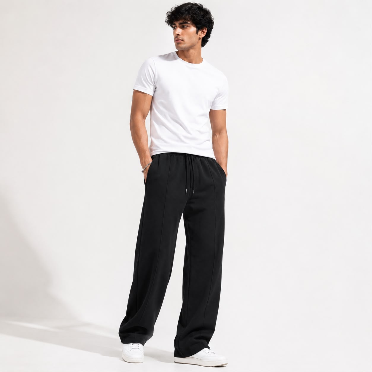 300 Gsm  Gravity Heavyweight Trackpants (Black)